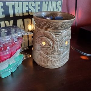 Scentsy Tiki 2010 Warmer